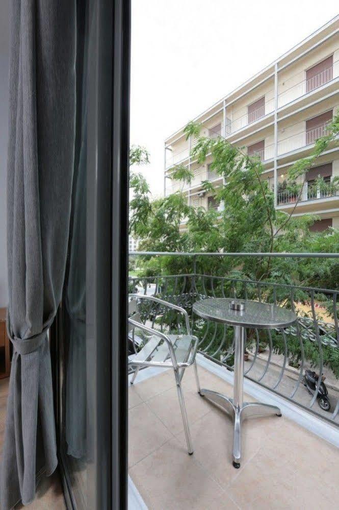 Meni Apartments Athens Ngoại thất bức ảnh