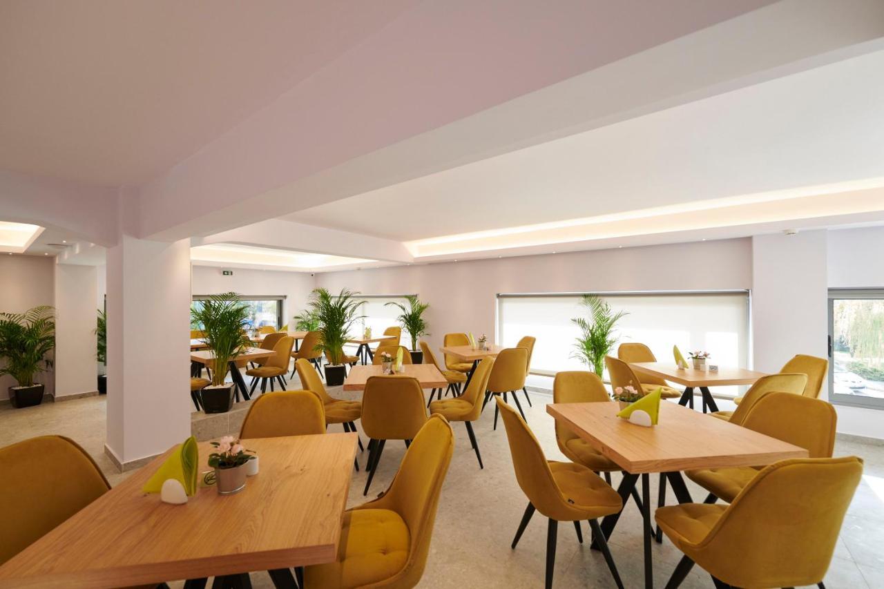 Meni Apartments Athens Ngoại thất bức ảnh